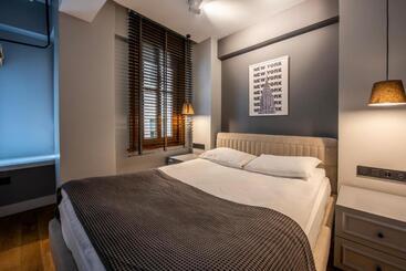 هتل Bguest Pera Suites