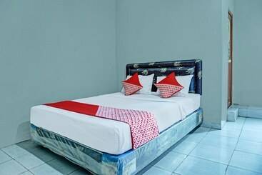 בית מלון כפרי C-house By Oyo