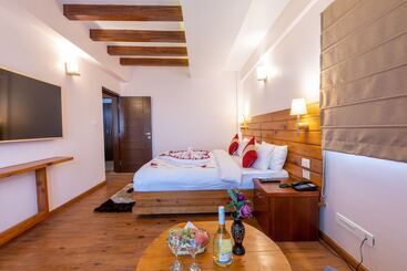 هتل Holesung Resort