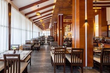 هتل Holesung Resort