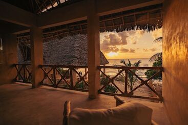 هتل Mayai Ocean Resort