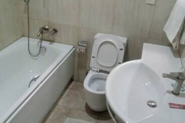 هتل Sky Suites