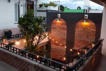 Los Abuelos Hostal