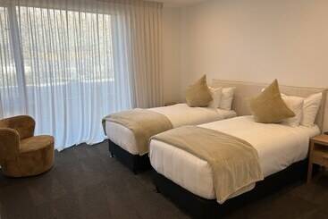 Marina Terrace Apartments