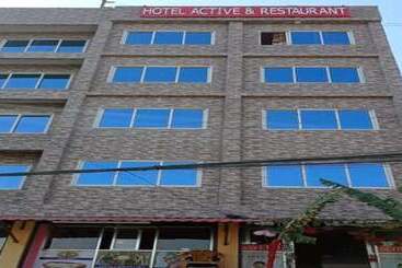 Merostay 018 Hotel Active And Restaurant - Patan