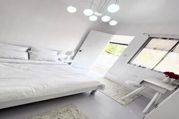 Pensjonat Blanche Hotel By Oyo