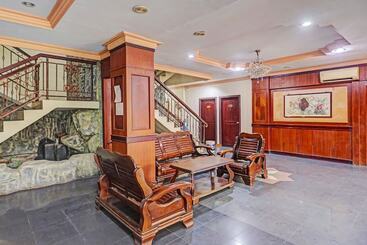 پانسیون City View Hotel By Oyo