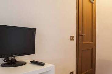 پانسیون Kamchu Apartments Room With Bathroom Ensuite Anagnina Tor Vergata