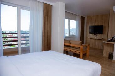 Stay Inn Hotel And Apartment Pokhara