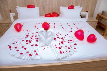 Stay Inn Hotel And Apartment Pokhara