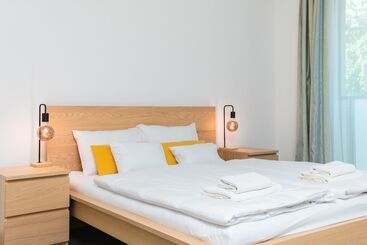 Westside Apartments By Urbanrent