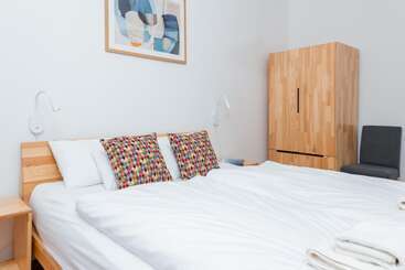 Westside Apartments By Urbanrent