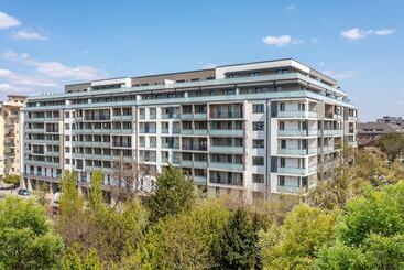 Westside Apartments By Urbanrent