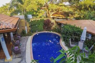 Anona Guesthouse