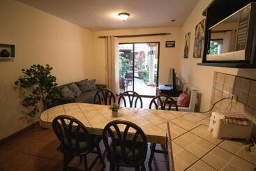 Anona Guesthouse