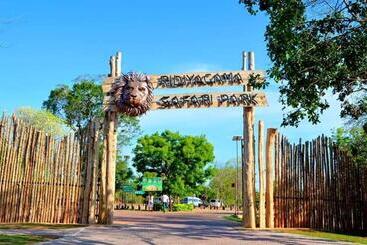 تختخواب و صبحانه The Bungalow Hambantota