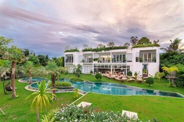 Enjoy Boutique Hotel & Restaurat
