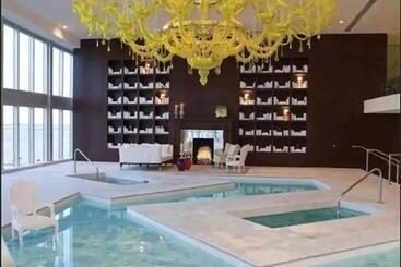هتل Icon Brickell W Residences