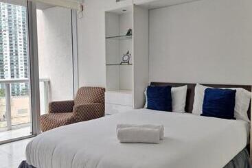 هتل Icon Brickell W Residences