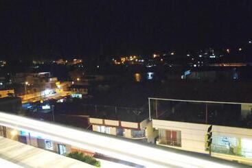 هتل Plaza Del Bosque Inn