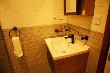 هتل Kigali Fantastic Homes