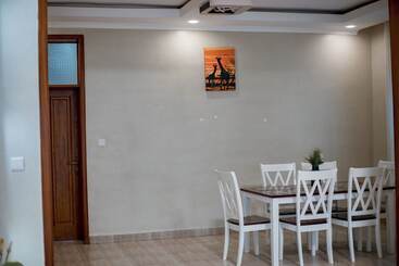 هتل Kigali Fantastic Homes