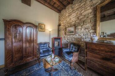 هتل Tenuta Castel Dell'aquila