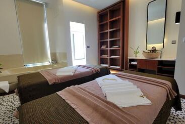 호텔 Waka Villa Private Resort & Spa 16 + Adults Only
