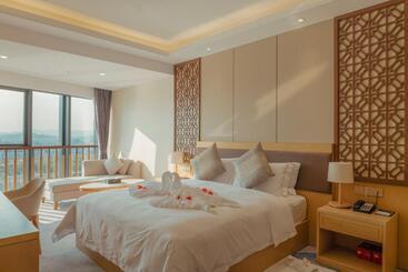 هتل White Swan Guest House Meizhou
