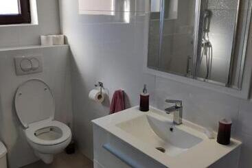 پانسیون Apartmani Matko