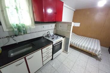 پانسیون Monoambientes La Perla