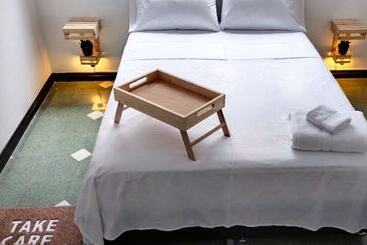 پانسیون Moradia Laureles Medellin