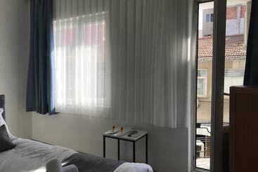 Zeytin Otel Edremit