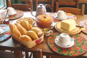 تختخواب و صبحانه Casa Das Fragatas   Cama E Café
