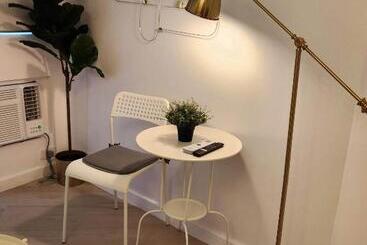 ベッドアンドブレックファースト Cozy Condo With City View