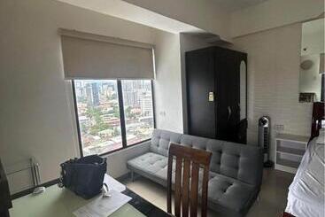 민박 Mabolo Garden Flats