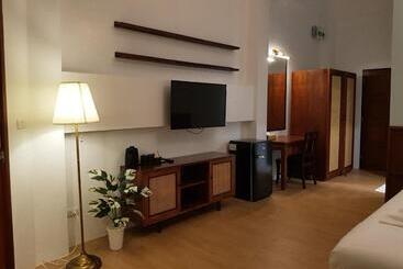 هتل Bania Boutique House