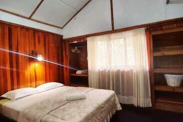 هتل Gad Gha Kum   El Mensajero Lodge