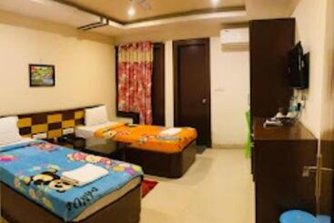 ホテル Jasmin Palace Angul