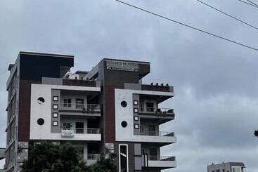هتل Royal Villa Grand