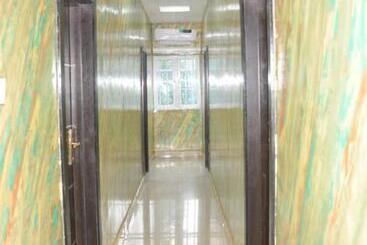 Las Vegas Hotel, Ihembosi