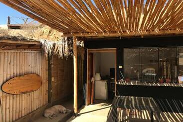 هاستل Lobitos Eco Lodge