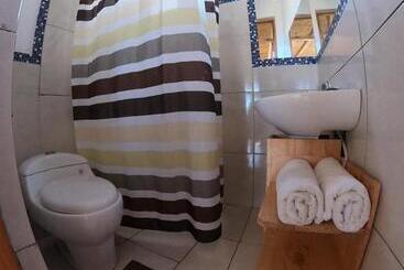 هاستل Lobitos Eco Lodge