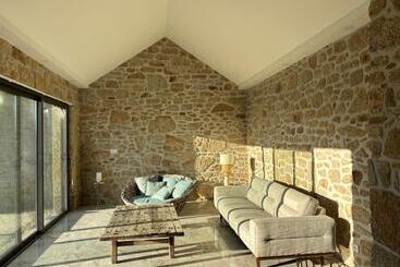 تختخواب و صبحانه Paços Do Douro, Chambre Privée Avec Piscine