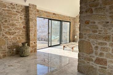 تختخواب و صبحانه Paços Do Douro, Chambre Privée Avec Piscine
