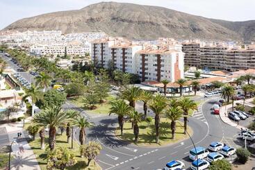 Comodoro  Ravel