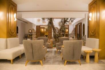 Güllük Uno Elegance Otel