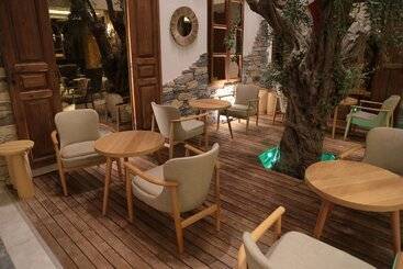 Güllük Uno Elegance Otel