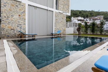 Güllük Uno Elegance Otel