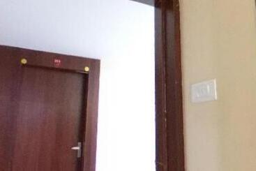 ホテル Km Krishna Mohan,chhindwara